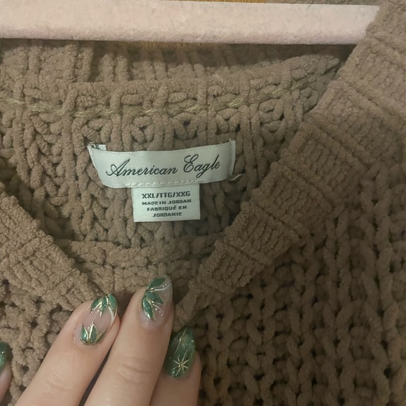 American Eagle Oversized Sweater - Picture 2 of 4